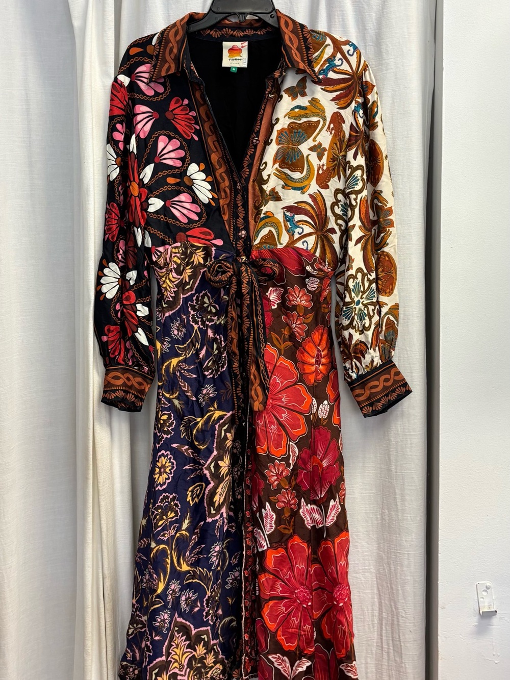 FARM Rio Miranda Mix Chemise Midi dress. - Picture 5 of 8